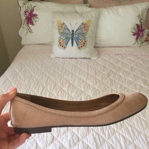 Frye Leather Carrie Ballet Flat--lightly worn
